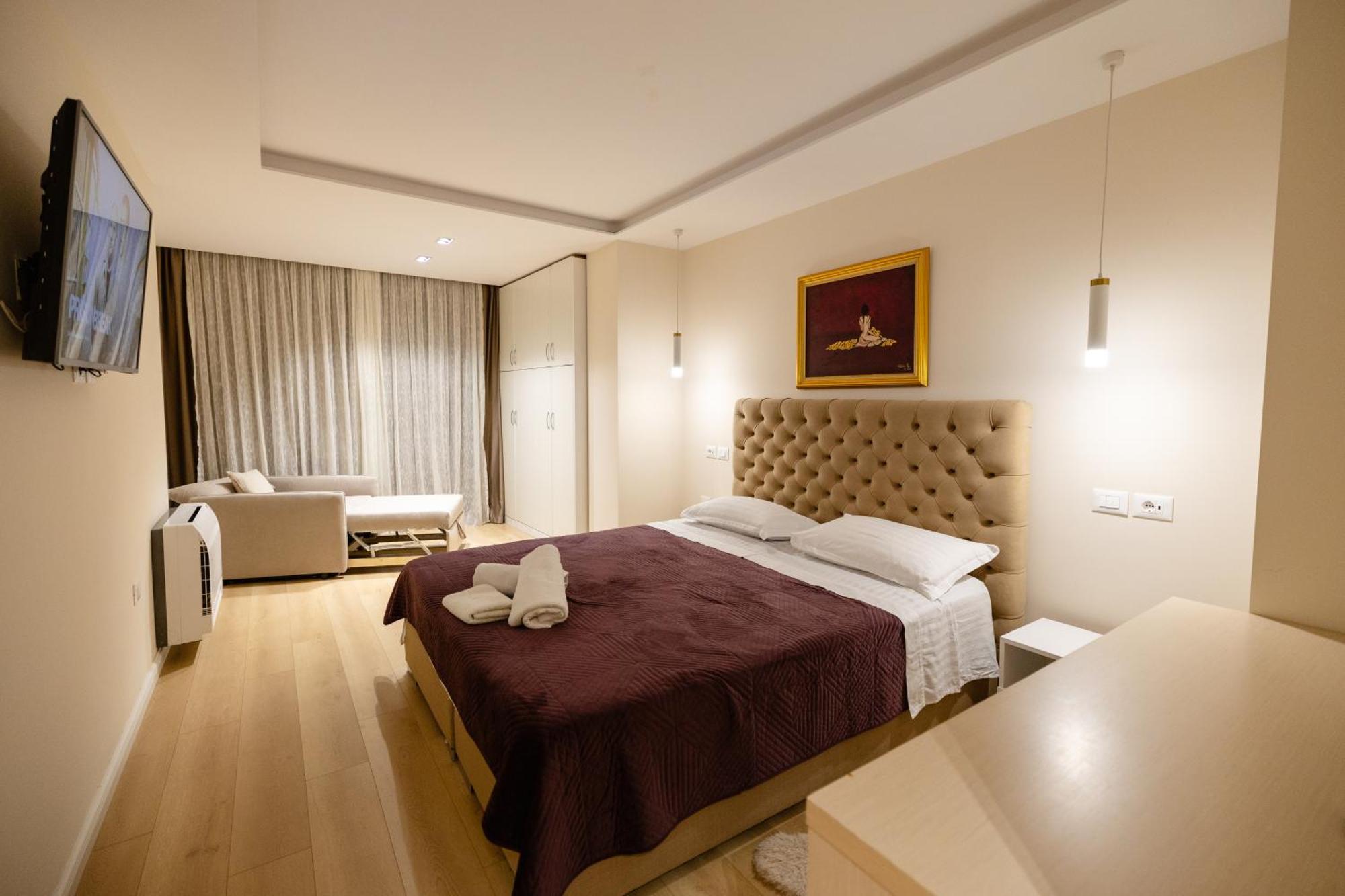 טיראנה Luxury Center Observatori Apartment מראה חיצוני תמונה