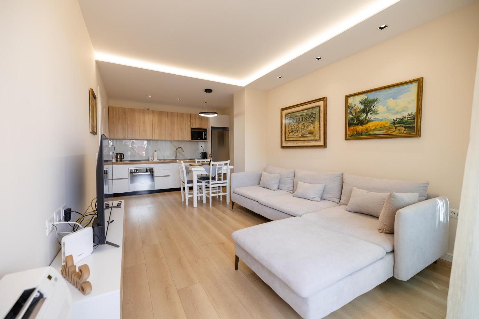 טיראנה Luxury Center Observatori Apartment מראה חיצוני תמונה