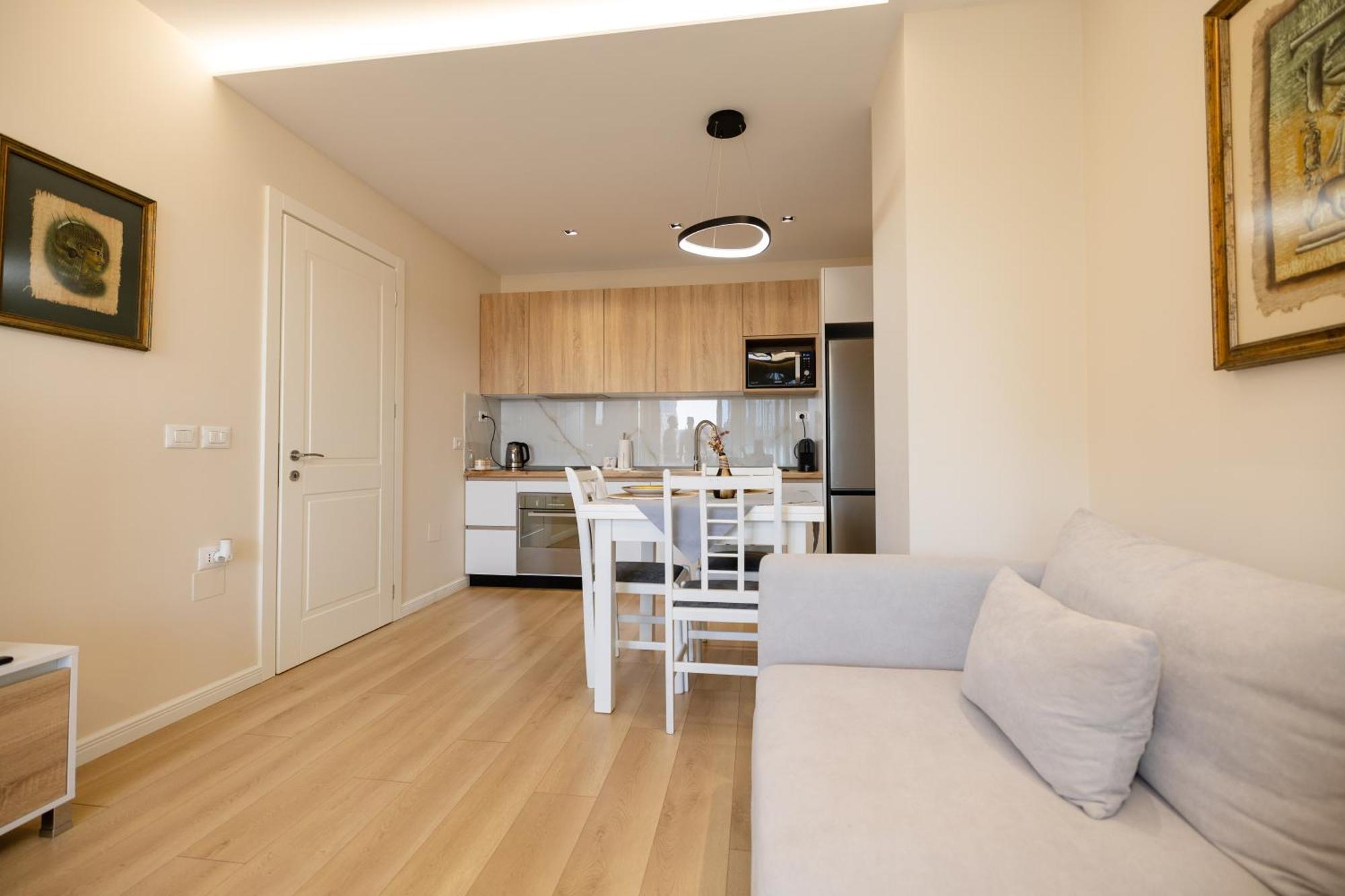 טיראנה Luxury Center Observatori Apartment מראה חיצוני תמונה